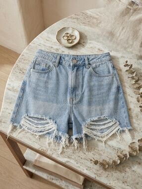 Missguided Blue Distressed Jean Shorts Raw Hem Women's 6